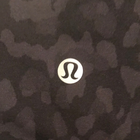 LuluLemons- IN MOVEMENT TIGHT 25" *EVERLUX - Picture 4 of 9